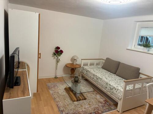 Foto - Halbkellerwohung in Kassel - 630,00&nbsp;EUR Kaltmiete, ca.&nbsp; 33,00&nbsp;m&sup2;