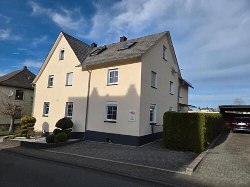 Foto - 9 Zimmer Mehrfamilienhaus, Wohnhaus zum Kaufen in Haiger