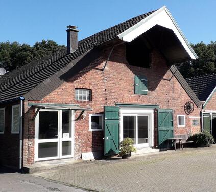 Foto - Lagerhalle 228 qm mit Büro und Toiletten