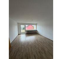 Stiepel! Helle 4-Zimmer-Wohnung mit Balkon in Bochum (Renovierungsbedürftig)