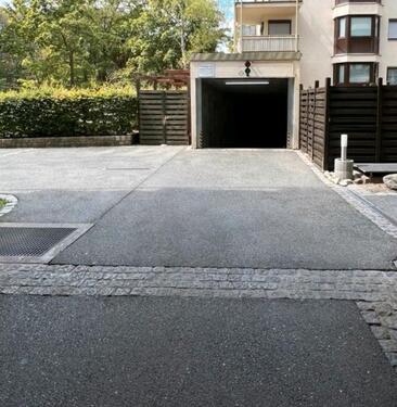 Foto - Sicherer Duplex- Tiefgaragenstellplatz in der Fürther Südstadt