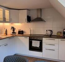 Gemütliche 2-Zimmer- Dachgeschosswohnung zu vermieten - Hann. Münden