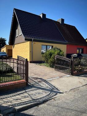 Foto - Doppelhaushälfte in ruhiger Lage mit Aus-und Umbaupotential
