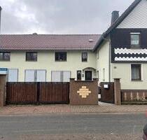 Haus zu verkaufen - 155.000,00&nbsp;EUR Kaufpreis, ca.&nbsp; 150,00&nbsp;m&sup2; in Uder (PLZ: 37318)