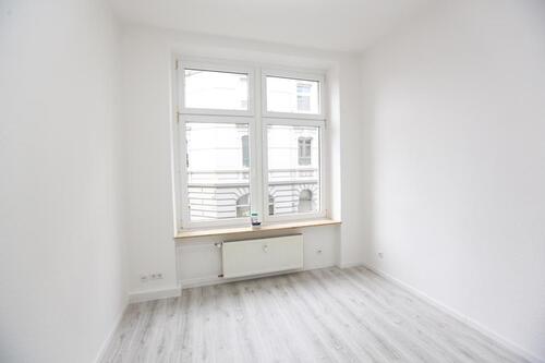 Foto - Sanierte, helle 2-Zimmer Altbauwohnung im 1.OG in Vohwinkel