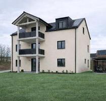 Luxuriöse Neubau 4-Zimmer Erdgeschosswohnung mit Garten in Großmehring