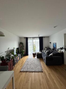 Foto - Helle 2-Zimmer Wohnung mit Balkon in München-Perlach