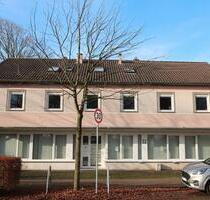 Attraktives Mehrfamilienhaus mit Arztpraxis in Frankfurt - Frankfurt am Main Sindlingen