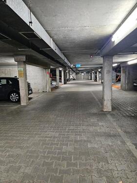 Foto - PKW- Stellplatz in Tiefgarage - 50,00&nbsp;EUR Miete,