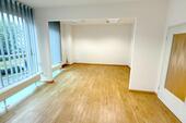 Foto - 5 helle Büro- bzw. Praxisräume, bezugsfertig, 1. OG mit Fahrstuhl in TOP-Lage von Gera