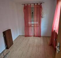 Unterstellplatz - 70,00 EUR Miete, in Hallstadt (PLZ: 96103)