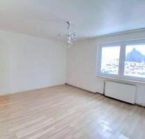 Großzügige helle 4-Zi. Wohnung mit zwei Balkon&1Garagenstellplatz - Donaueschingen