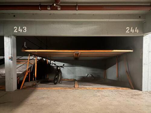 Foto - Garage Stellplatz zu vermieten - 45,00&nbsp;EUR Miete,