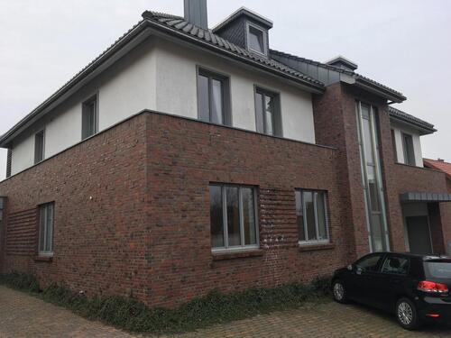 Foto - modern geschni. Wohnung EG, 3,5 ZKB, HWR, GWC, 110 qm, Terrasse