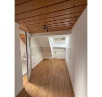 Charmante 2-Zimmer-Wohnung - 650,00 EUR Kaltmiete, ca.  60,00 m² in Haigerloch (PLZ: 72401)