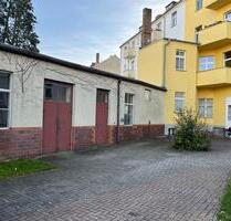 Halle und Garage in zentraler Lage von Senftenberg mieten