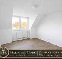 Frisch renovierte 3-Zimmer-Dachgeschosswohnung in zentraler Lage von Emden