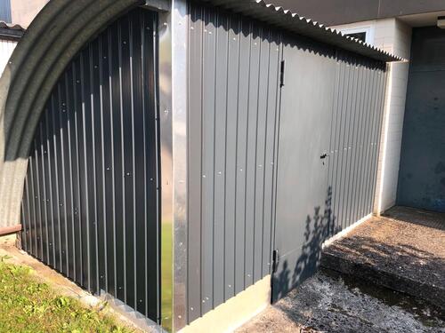 Foto - Halle Garage Schuppen Lager Motorrad