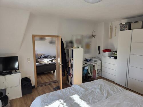 Foto - helle Dachgeschosswohnung - 540,00 EUR Kaltmiete,