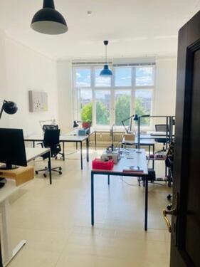 Foto - ☀️ Schreibtisch in heller Altbau-Etage in Kreuzberg