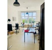 ☀️ Schreibtisch in heller Altbau-Etage in Kreuzberg - Berlin Friedrichshain-Kreuzberg