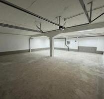 Gewerbefläche Lagerfläche Sprockhövel - 94 qm² + Rolltor