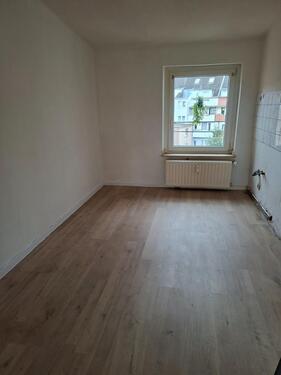 Foto - 2 Zimmer Dachgeschoßwohnung zur Miete in Duisburg