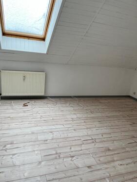 Foto - 2 Zimmer Dachgeschoßwohnung zur Miete in Heringen/Helme