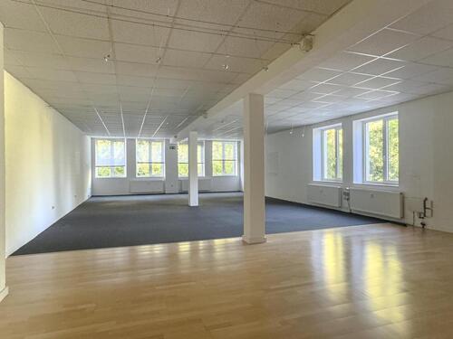 Foto - 178m² als Büro, Produktionsfläche oder Lagerfläche PROVISIONSFREI