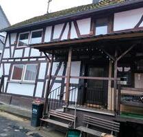 Haus in Mücke zu Vermieten - 800,00&nbsp;EUR Kaltmiete, ca.&nbsp; 120,00&nbsp;m&sup2; in Mücke (PLZ: 35325)