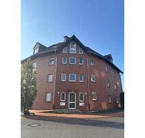 Schöne 2ZKDB - Dachgeschosswohnung, zentral in Übach - Übach-Palenberg