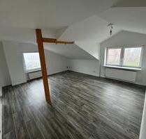 Moderne 3-Zimmer-Wohnung mit Bad & Garten & Stellplatz - Lunden