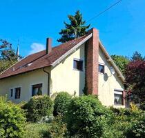Freistehende Einfamilienhaus - 179.000,00&nbsp;EUR Kaufpreis, ca.&nbsp; 160,00&nbsp;m&sup2; in Schiffweiler (PLZ: 66578)