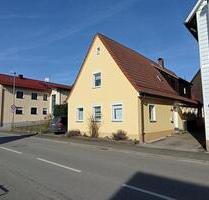 Attraktives Einfamilienhaus mit großzügigem Raumangebot und moder - Ebermannstadt