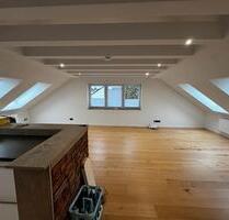 Do-Brechten:Moderne gut geschnittene Dachgeschoss - Lünen Brambauer