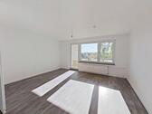Foto - Große 3-Zimmer-Wohnung mit BALKON und intelligenter Raumaufteilung