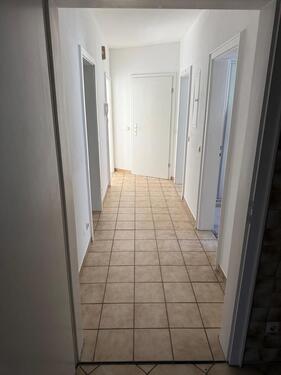 Foto - 3 - Zimmer Wohnung - 640,00 EUR Kaltmiete,