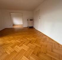 Großzügige 4-Zimmer-Wohnung mit Südbalkon ink. Panoramaaussicht - Mögglingen