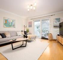 Designer-Wohnung mit Garten-Oase in Mönkeberg