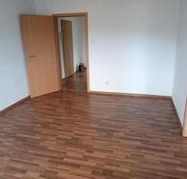 Wohnung mit 3 Raum zu vermiten, Garten ,parkplatz. - Flöha