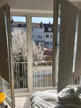 Foto - Helle 1 Zimmer Wohnung mit (ablöse möbel) in Oberrad