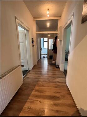 Foto - Helle 4 Raumwohnung - 927,00&nbsp;EUR Kaltmiete, ca.&nbsp; 105,00&nbsp;m&sup2;