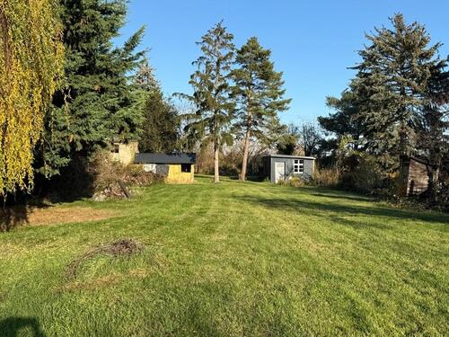 Foto - Wiesengrundstück 2.000 m2 mit kl. Gartenhaus am Golfplatz