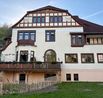 Großzügig geschnittene Souterainwohnung in Bad Blankenburg
