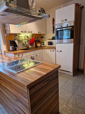 Foto - Wohnung 2 Zimmer mit Einbauküche 62 qm zu vermieten