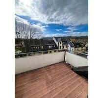 Stilvolle 4-Zimmer-Wohnung über zwei Etagen - Koblenz Lay