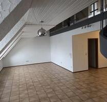 Großzügig 3 Zimmer Galeriewohnung mit wundervollen Plassenburgbli - Kulmbach Blaich