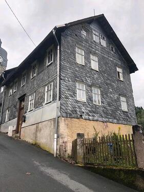 Foto - 9 Zimmer Einfamilienhaus zum Kaufen in Neuhaus am Rennweg
