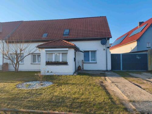 Foto - Einfamilienhaus ohne Provision - 199.000,00&nbsp;EUR Kaufpreis, ca.&nbsp; 138,00&nbsp;m&sup2;