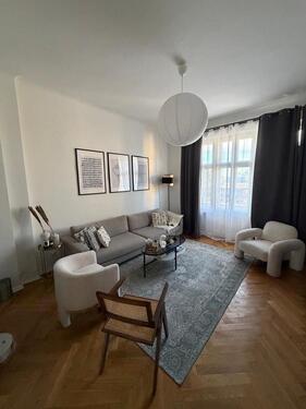 Foto - Short term: 2 room fully furnished apartment available
